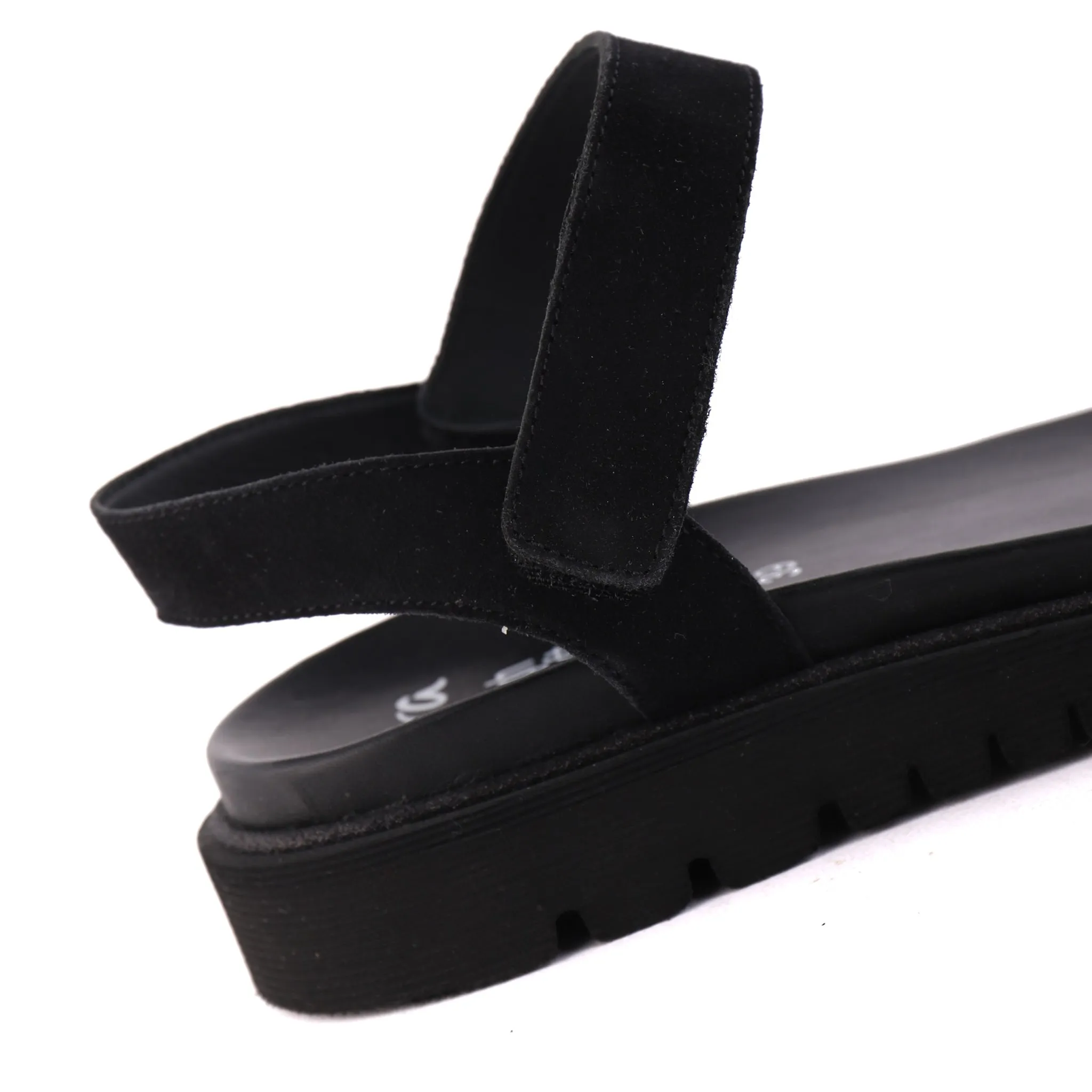 28114 Black Suede