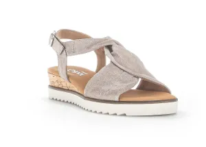 42.751 Twisted Vamp Sandal