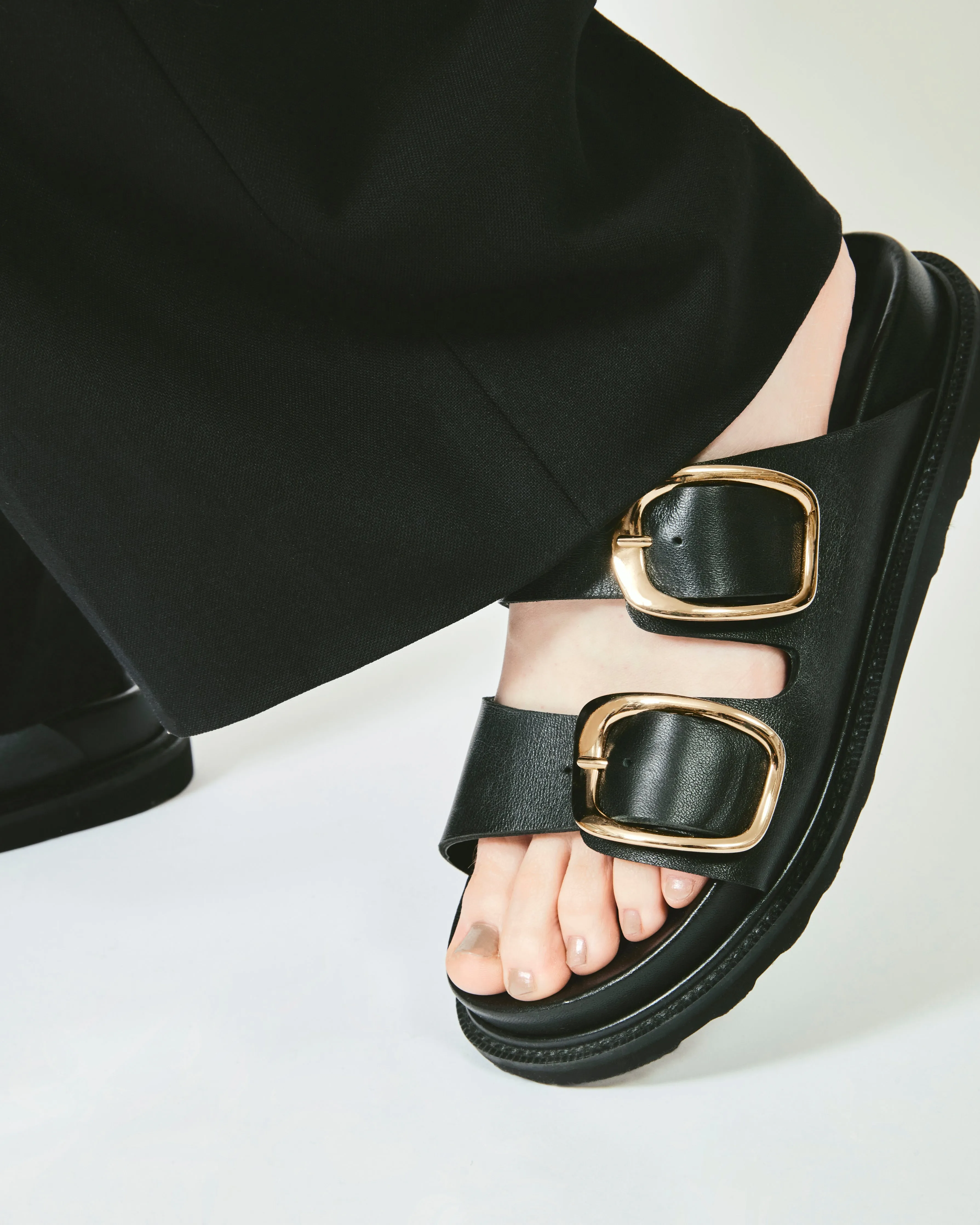 BIG DOUBLE BUCKLE SANDALS ECRU