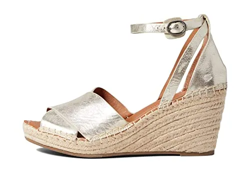 Gentle Souls by Kenneth Cole Women's Charli X Band Buckle Heeled Sandal, Ice, 8