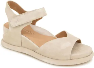 Gentle Souls by Kenneth Cole Women's Jalleen Wedge Sandal