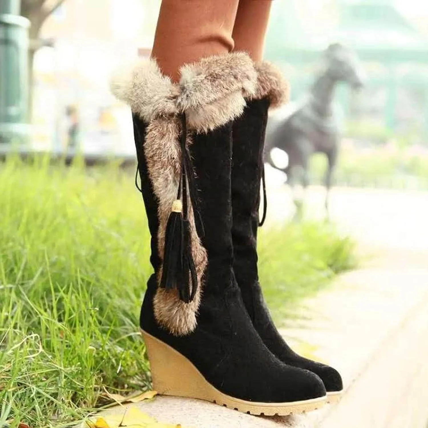 GUNIYIFS Womens Winter Snow Boots Chunky Heel Fur Lined Warm Boots Comfortable Slip On Suede Mid-Calf High Heel Boots Fashion