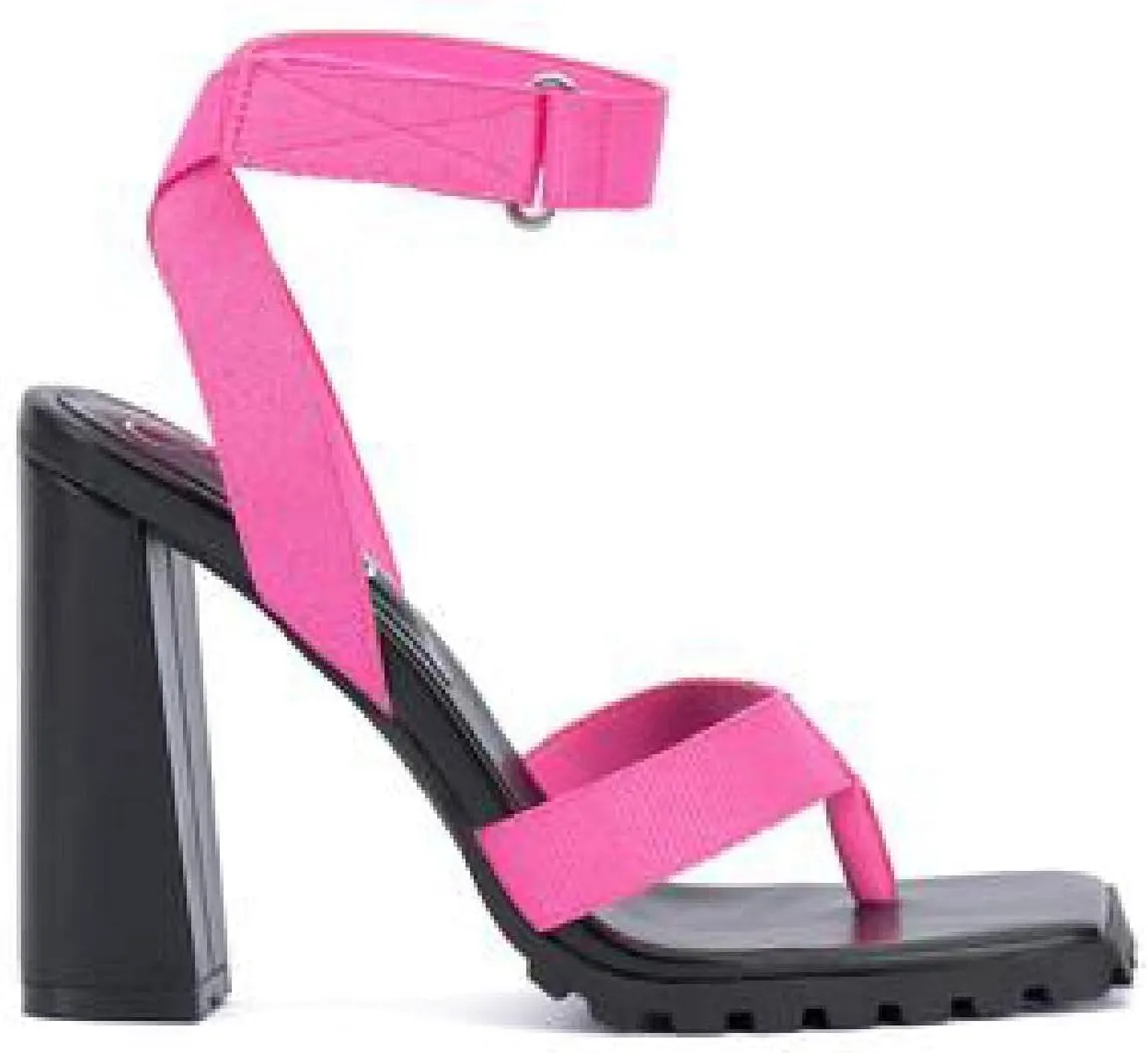 Jessica Simpson Kielne Women's Mixed Media Block Heel Sandals