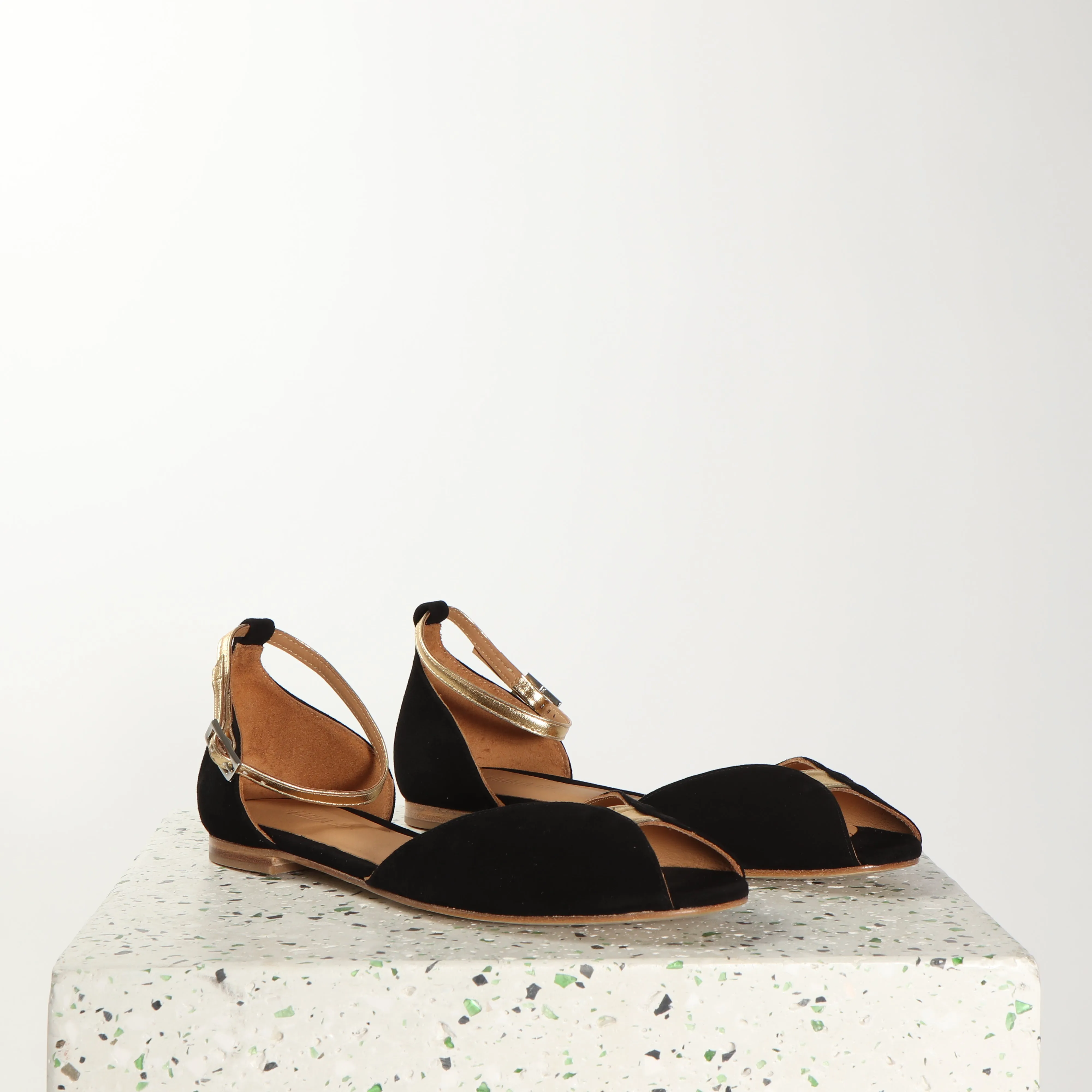 JULIETTE Suede Black
