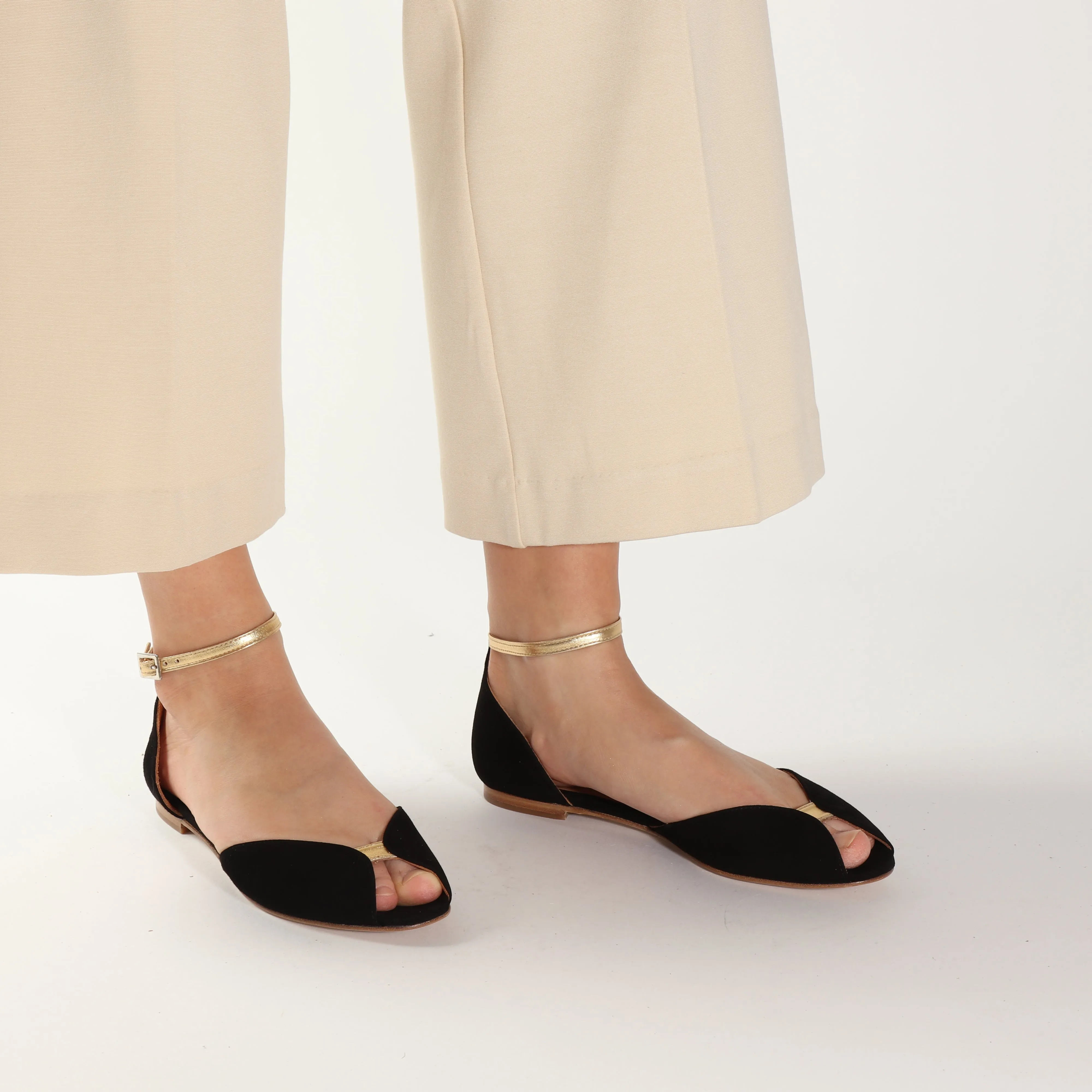 JULIETTE Suede Black