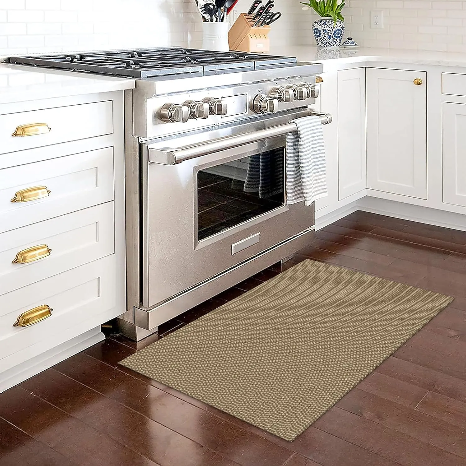 KOZYFLY Washable Area Rug 2x3 Ft Small Entryway Rug Indoor Door Mat Throw Rugs with Rubber Backing, Braided Cotton Floor Carpet for Front Entrance Bathroom Kitchen Foyer, Beige/Khaki
