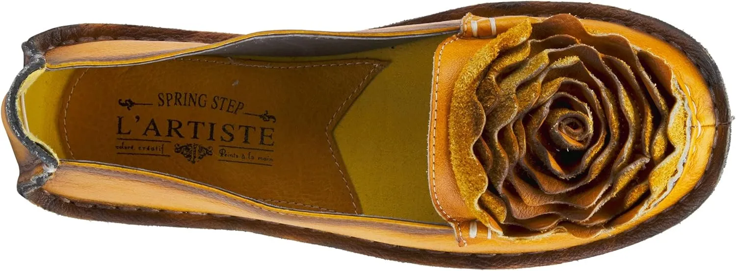 L’Artiste by Spring Step Women's Dezi Flat