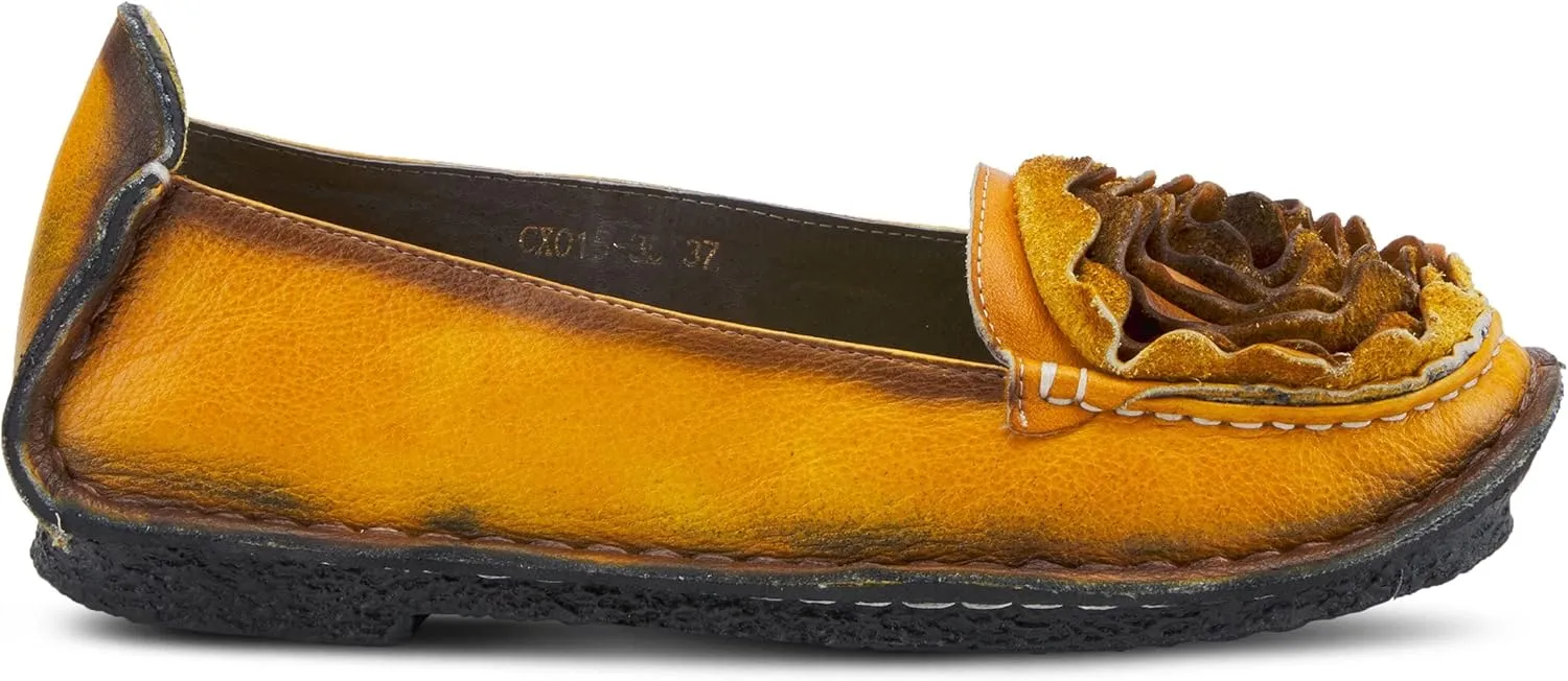 L’Artiste by Spring Step Women's Dezi Flat