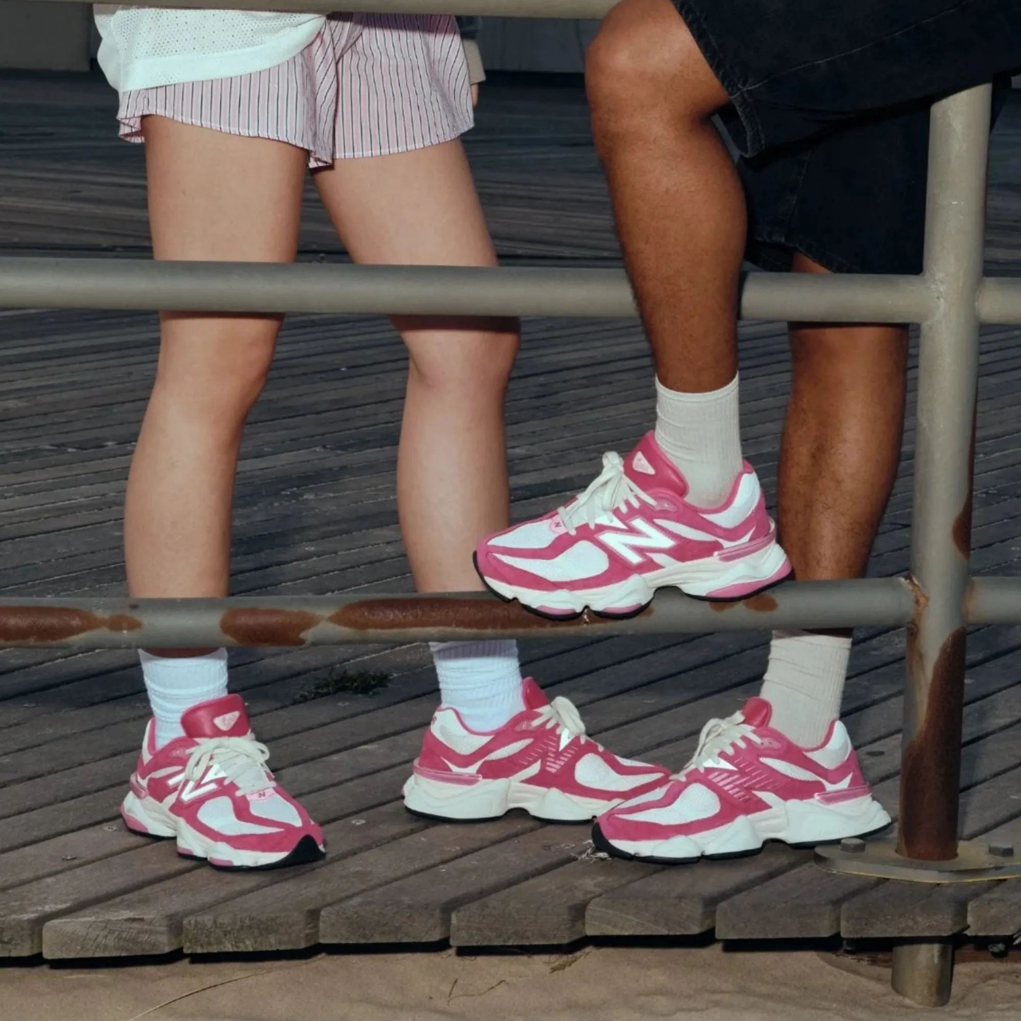 New Balance 9060 Fuchsia Pink
