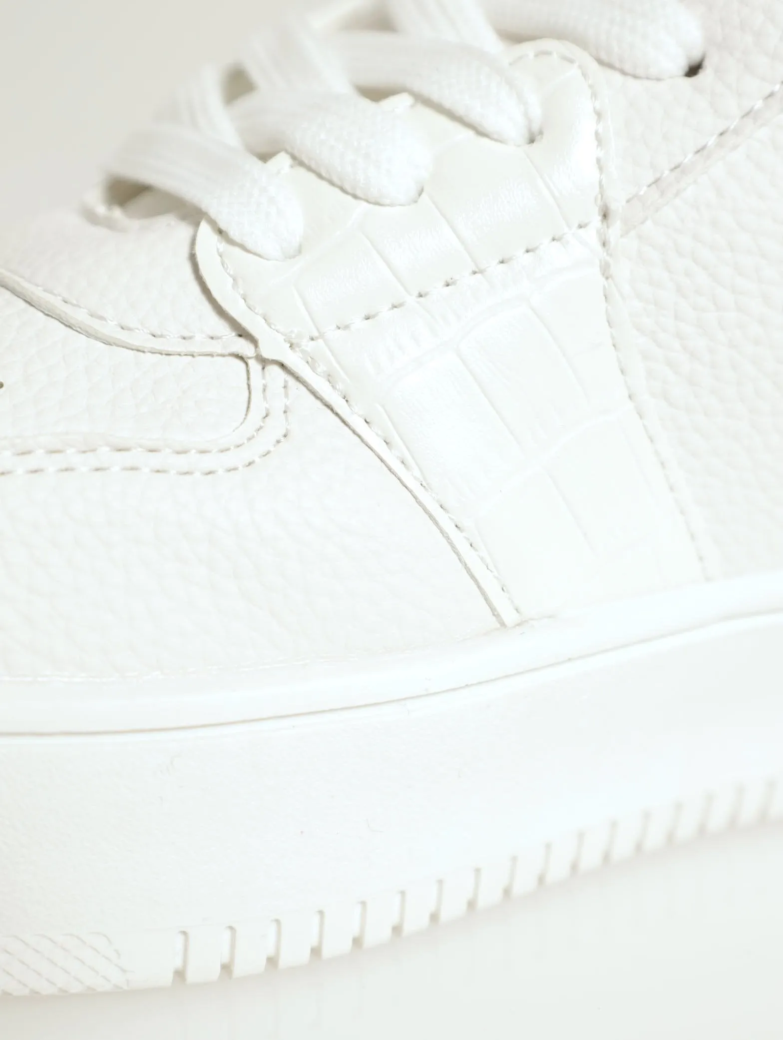 Pin Punch Vamp Sneaker - White