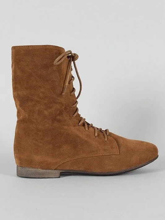 Sandy, Flat suede booties