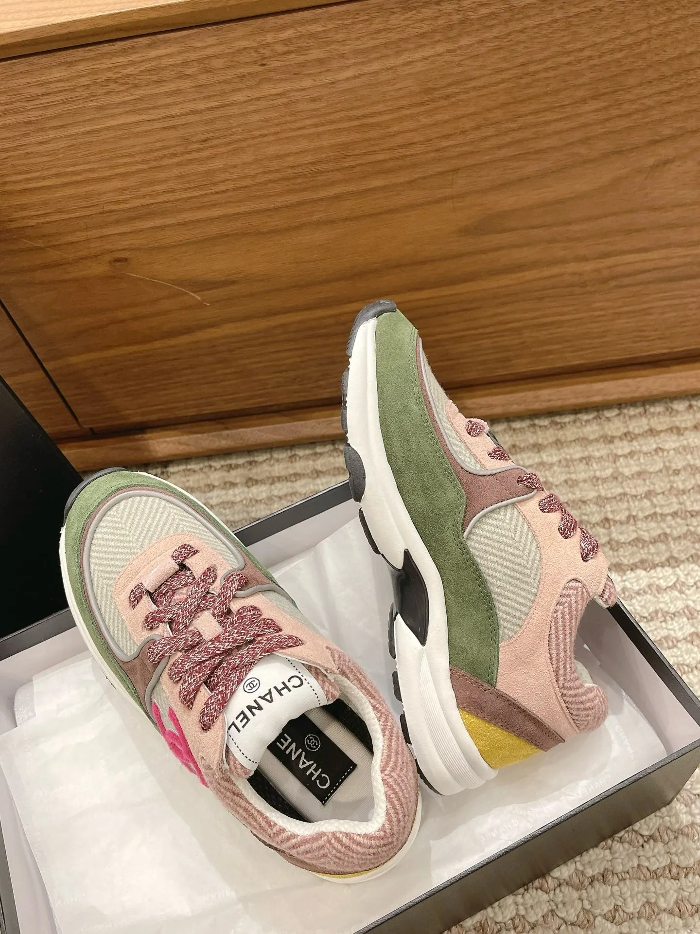 SE1280 CC Sneakers / Size5-9