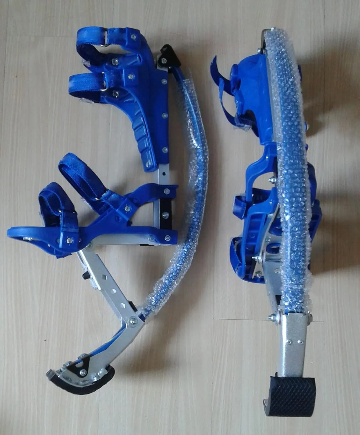 Skyrunner Kids/Child Youth Kangaroo Shoes Jumping Stilts Fitness Exercise (88-132lbs/40-60kg)