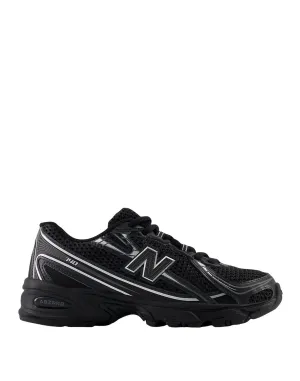 SNEAKERS 740