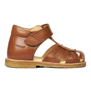 Starter sandal with velcro closure