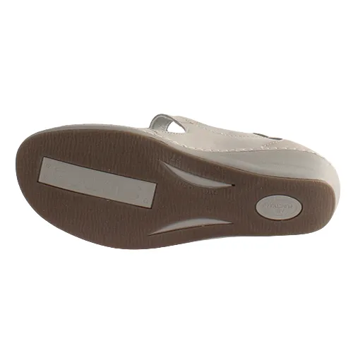 Suave Closed Back  Sandals - Yolanda - Cream