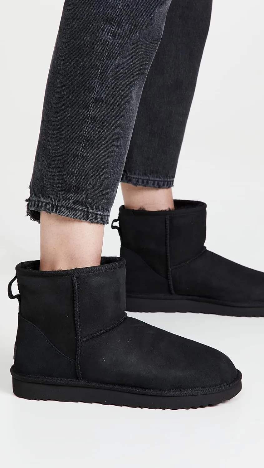 UGG Women's Classic Mini li Boot