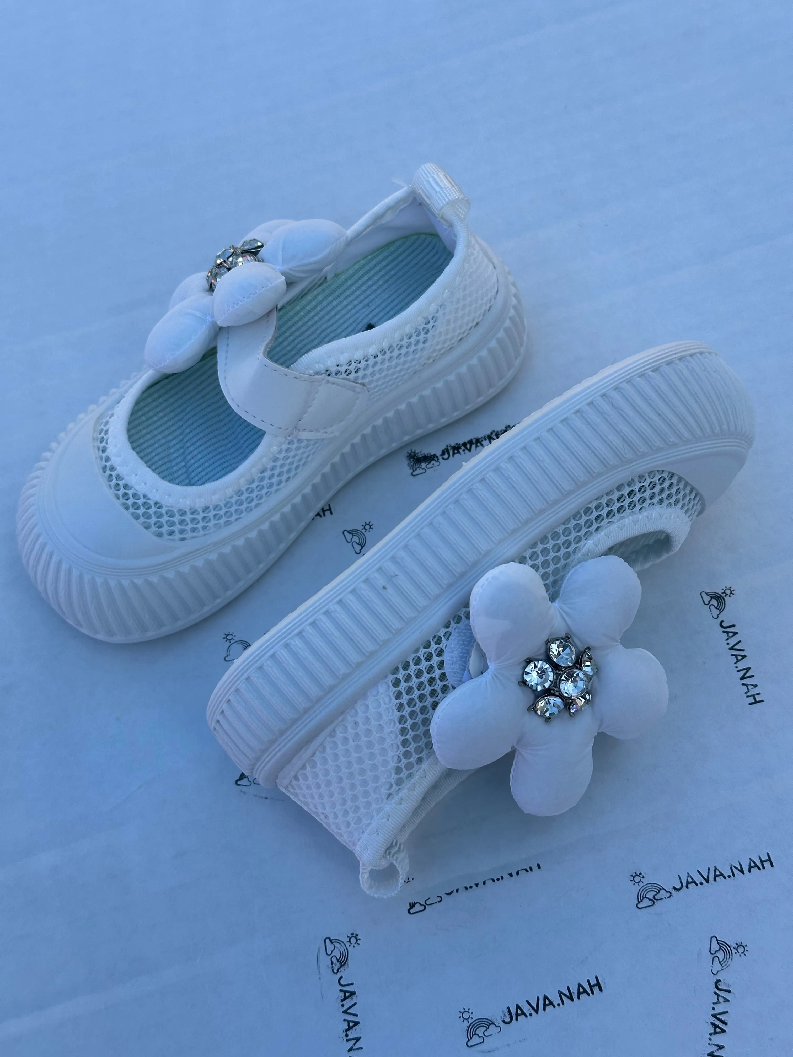 ÅVA Mesh Sneaker