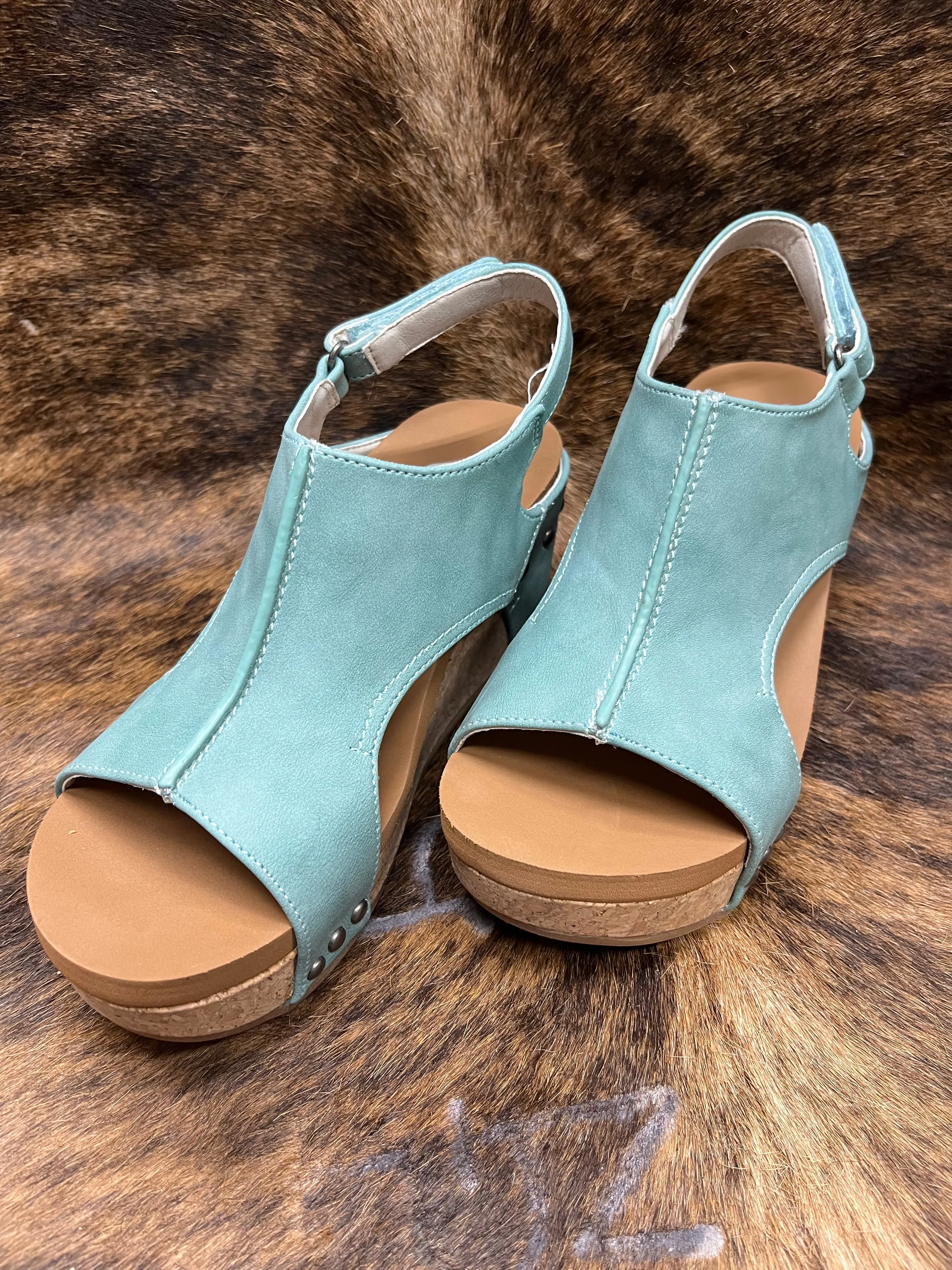 Very G Liberty Turquoise Wedge
