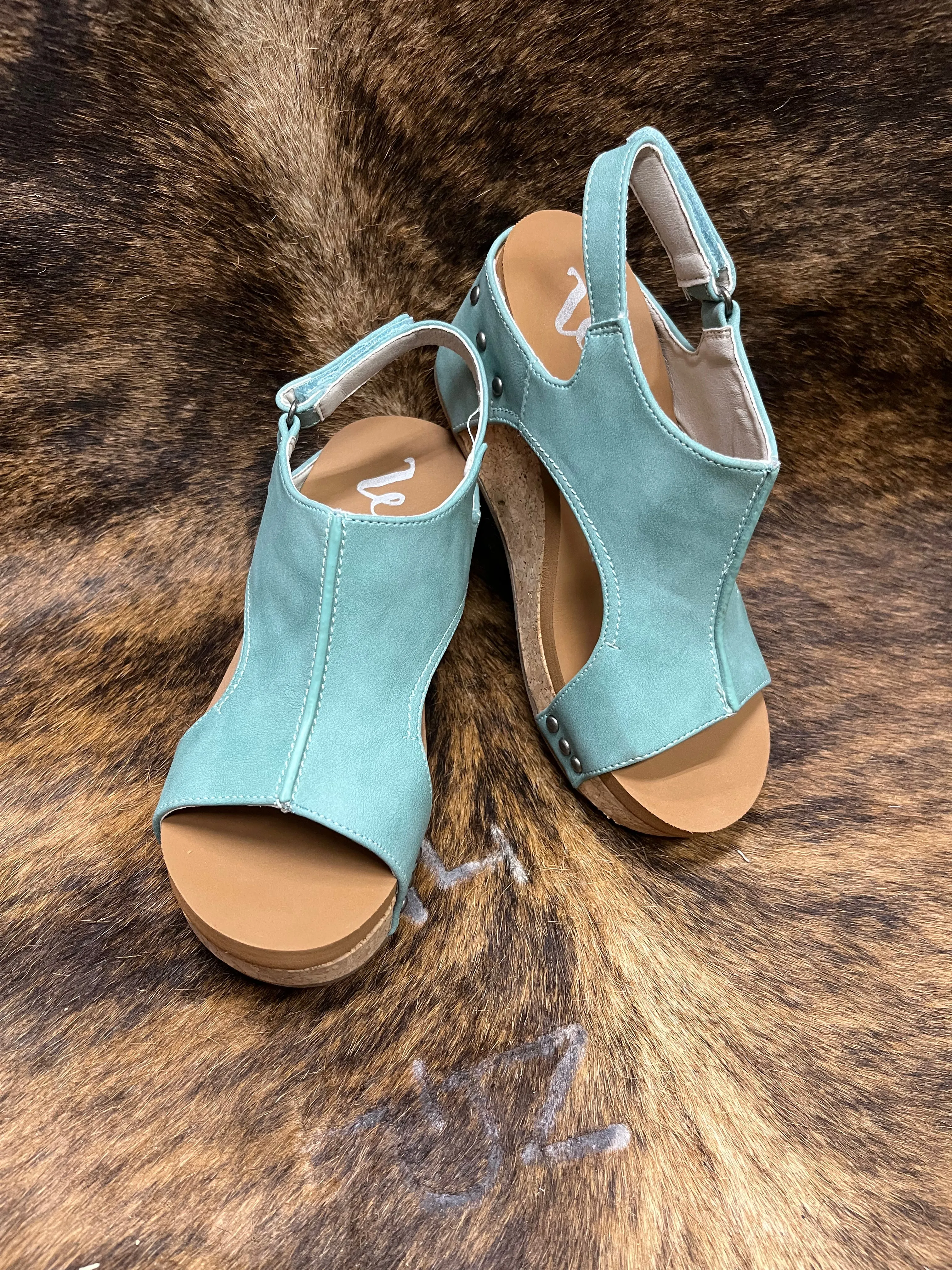Very G Liberty Turquoise Wedge