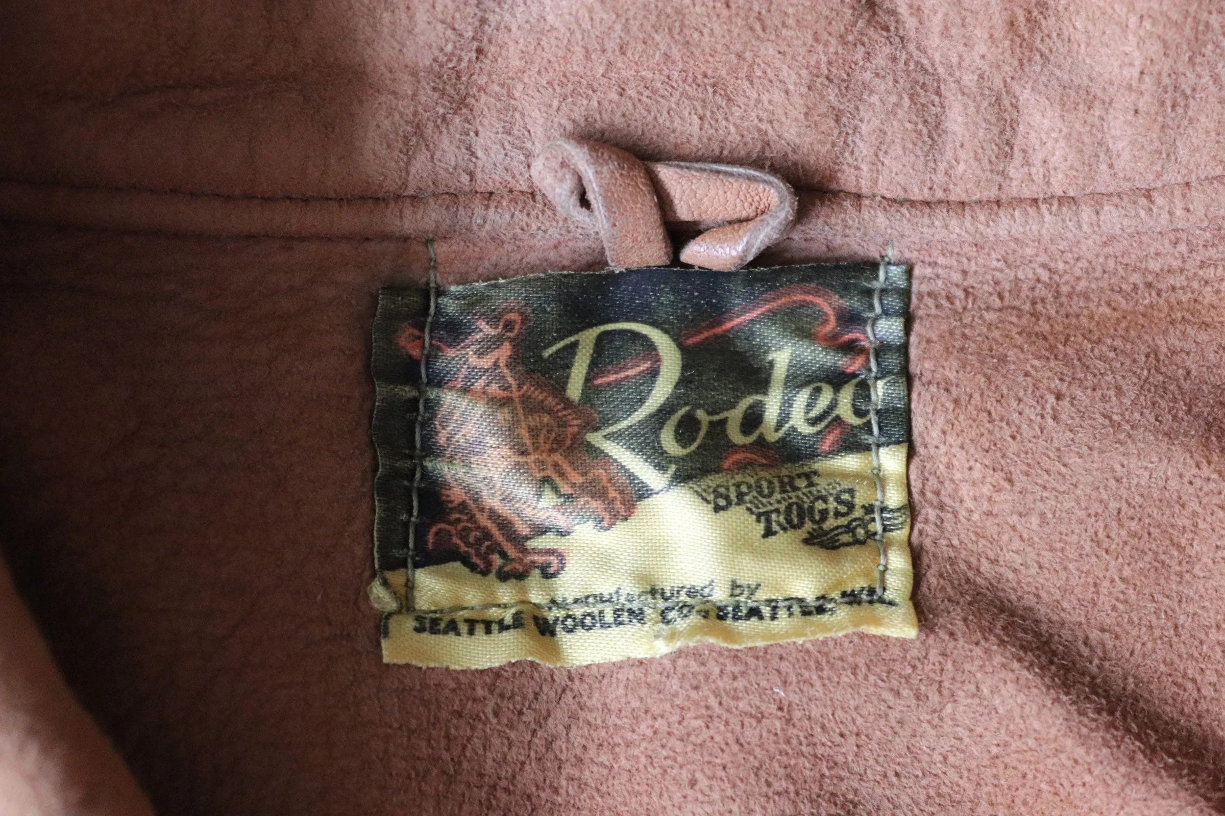 Vintage 1950s 60s buckskin suede shirt - Western cowboy - 42” chest - Sport Togs Rodeo